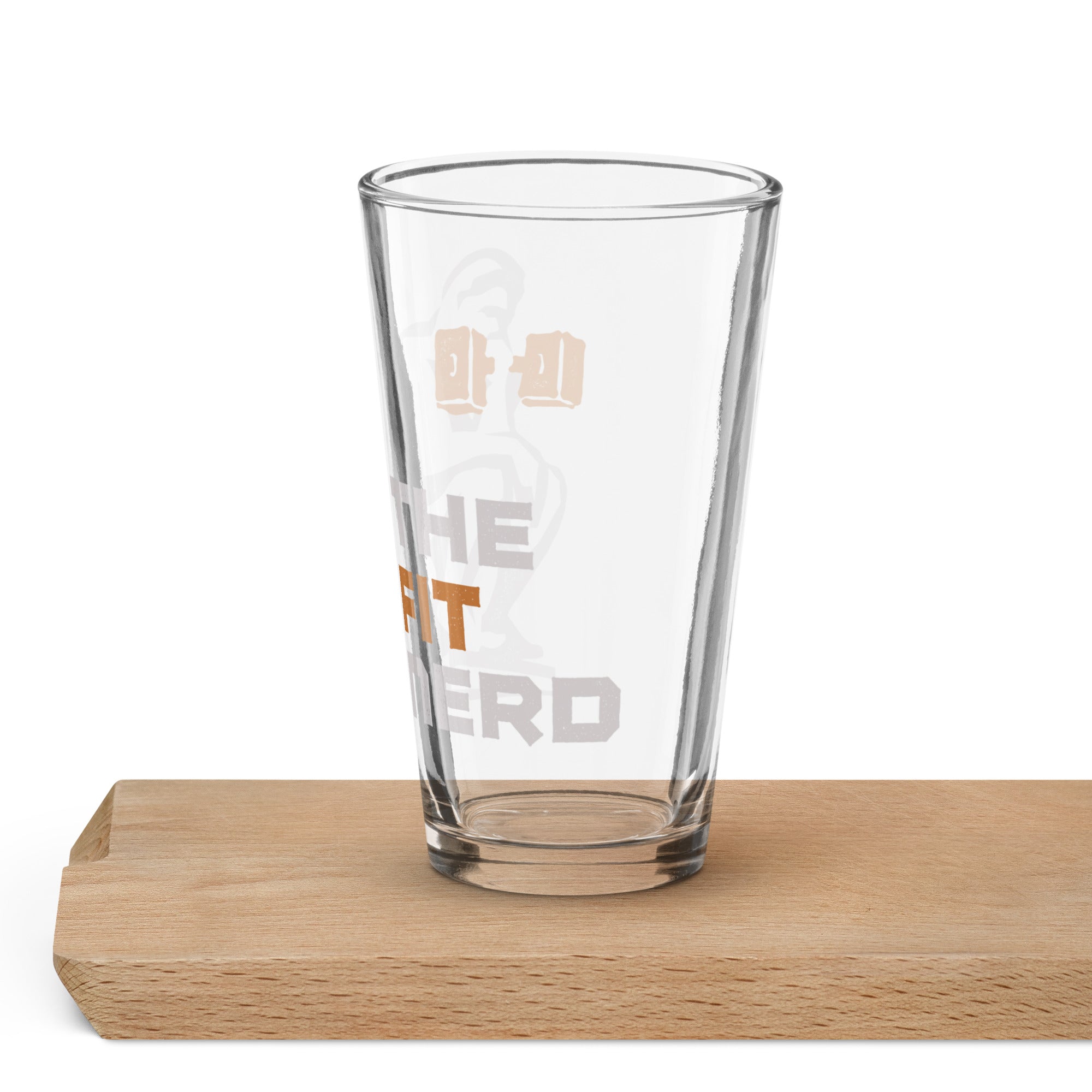 Shaker pint glass